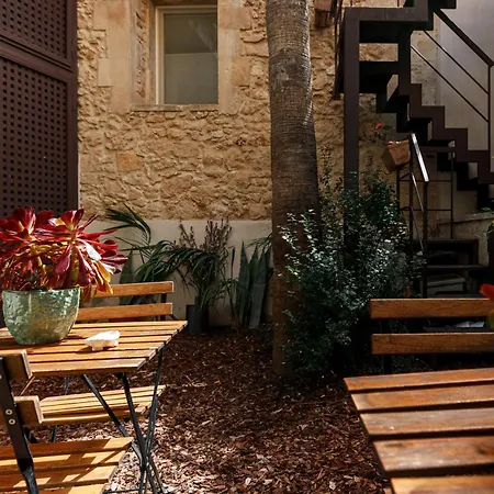 Embrace Sicily Guest house Noto