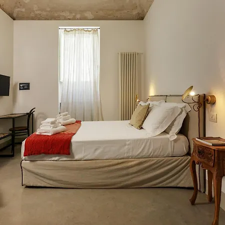 Embrace Sicily Affittacamere 4*