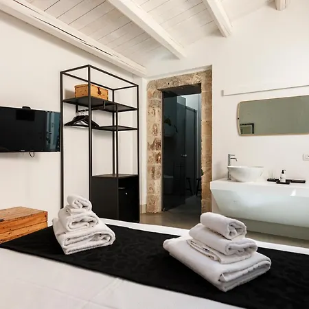Embrace Sicily * Noto